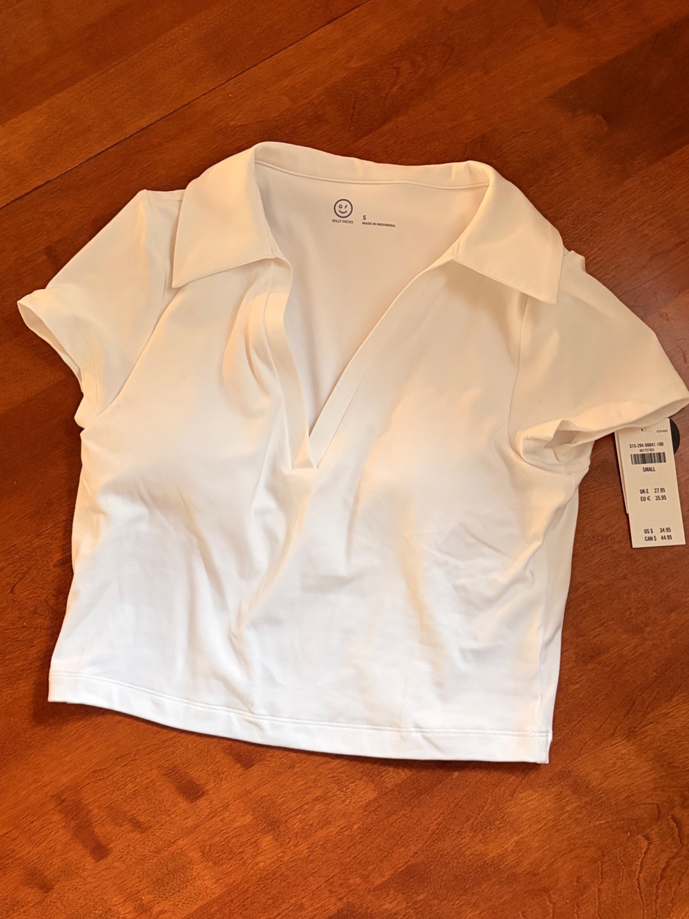 White V-Neck Athletic Crop with built in bra